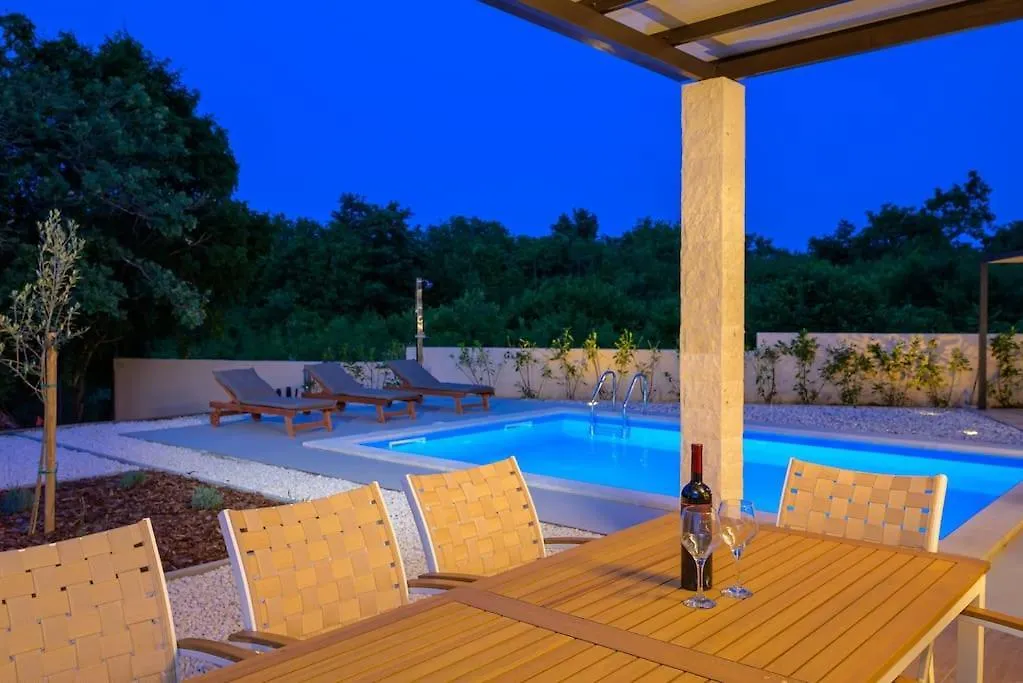Villa Emma By Istrialux Jursici