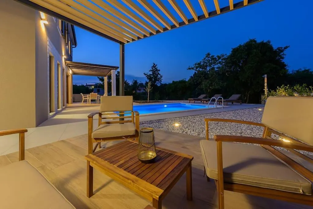 Villa Emma By Istrialux Jursici