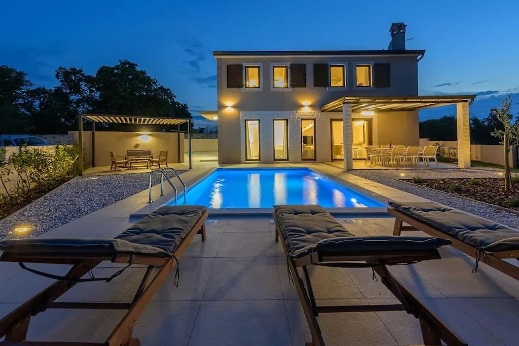 Villa Emma By Istrialux Jursici